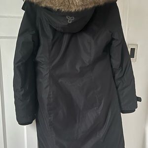 Aritzia TNA Summit Parka